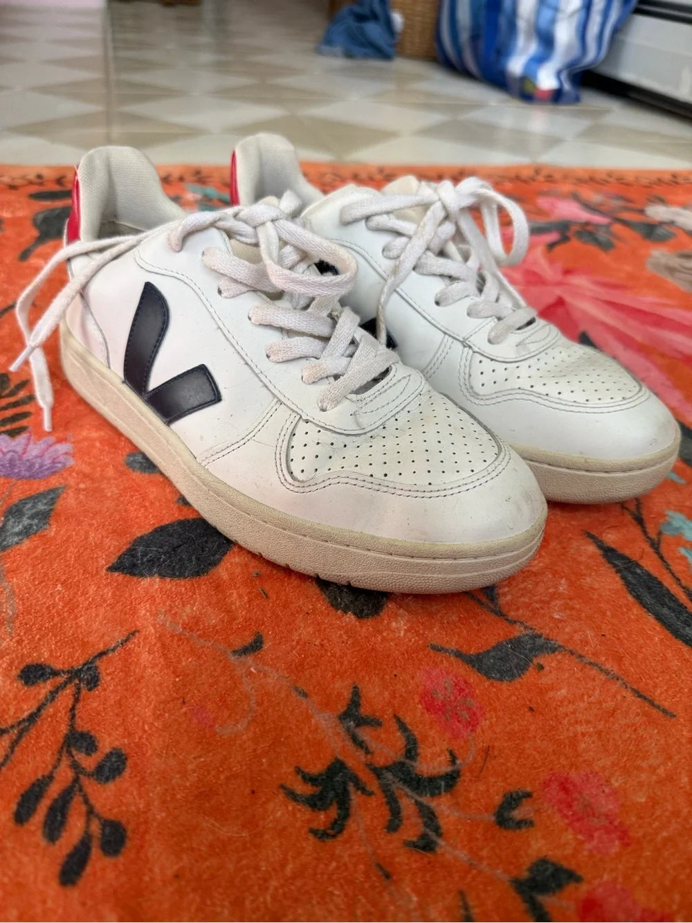 Veja Women’s Sneakers (Red/Blue/Cream)